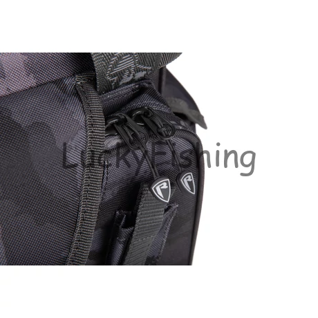 Fox Rage Camo Voyager Moulded XL Carryall Táska