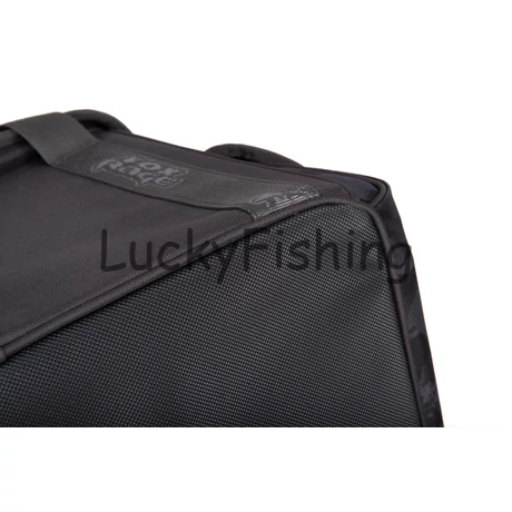 Fox Rage Camo Voyager Moulded XL Carryall Táska