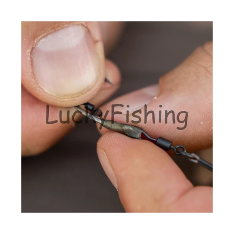 Avid Carp Outline Ronnie Swivels 11 Forgókapocs 10db