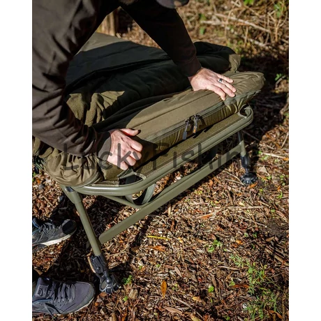 Fox Flatliner X System 6 Lábas Horgász Ágy Hálózsák Szettel 217x94x42cm