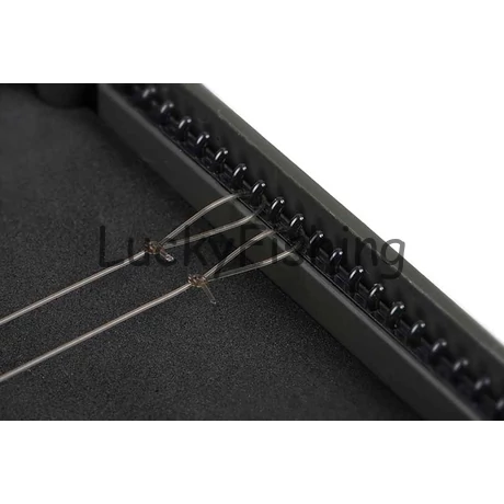 Fox EDGES™ Medium Rig Box Előketároló
