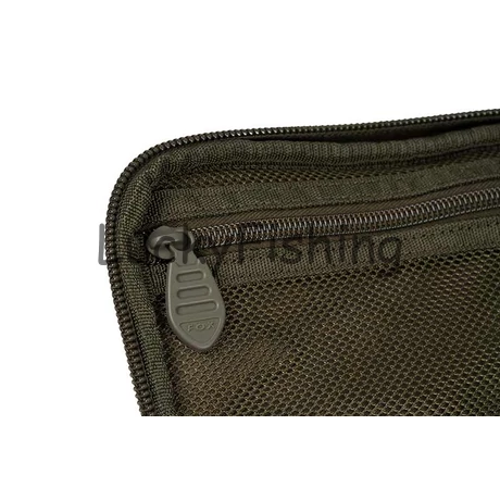 FOX Voyager® Medium Accessory Bag - Szerelékes Táska 22×8×13 cm
