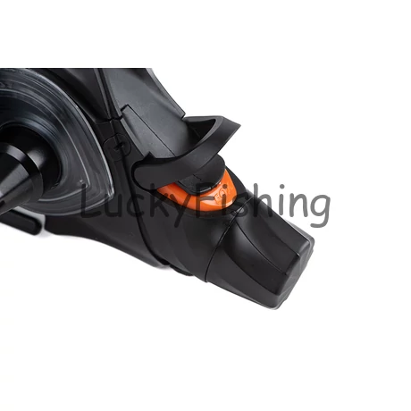 Fox EOS 8000 FS Reel Nyeletőfékes Orsó 2026