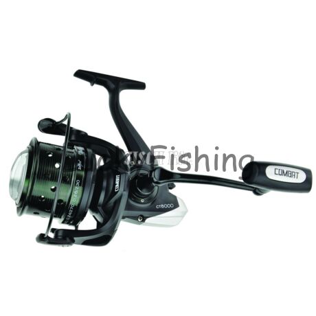 CARP ZOOM Combat CT8000  Elsőfékes Orsó