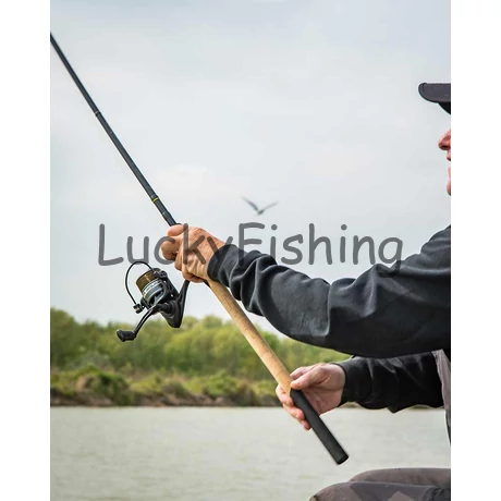 Matrix Aquos Ultra Reels 3000 Elsőfékes Feeder Orsó