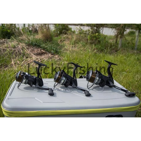 Matrix Aquos Ultra Reels 3000 Elsőfékes Feeder Orsó
