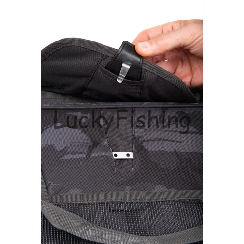 Fox Rage Camo Voyager Moulded XL Carryall Táska