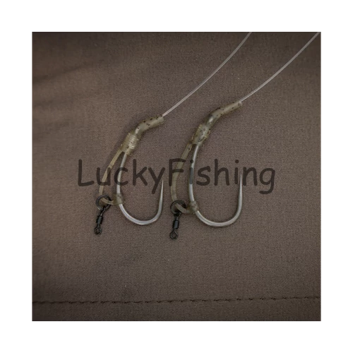 Avid Carp Outline Flecktone D-Rig Kickers Standard Horogbefordító 10db