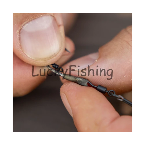 Avid Carp Outline Ronnie Swivels 11 Forgókapocs 10db